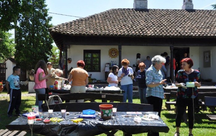 Međugeneracijsko baštovansko druženje u Rančićevoj kući