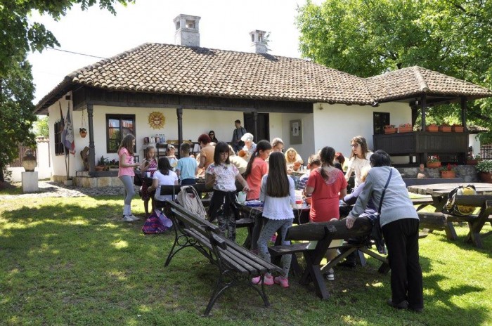 Međugeneracijsko baštovansko druženje u Rančićevoj kući