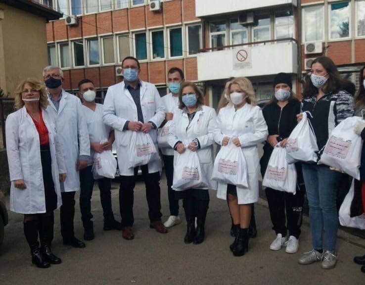 Citizens and companies expressed their solidarity with patients  before the New Year holidays