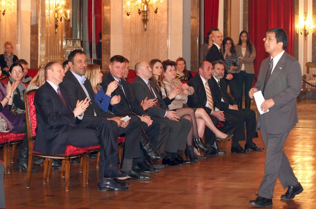 Fondacija Ana i Vlade Divac potpisala Ugovor o donaciji sa Ambasadom Japana